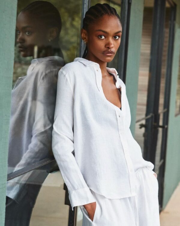 everlane-the-must-have-shirt-in-linen_8.jpg The Must-Have Shirt in Linen